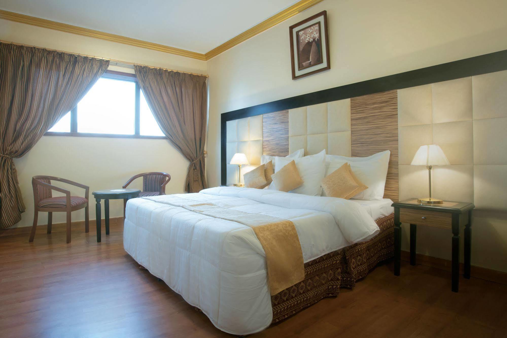 מכה Nawazi Ajyad Hotel מראה חיצוני תמונה