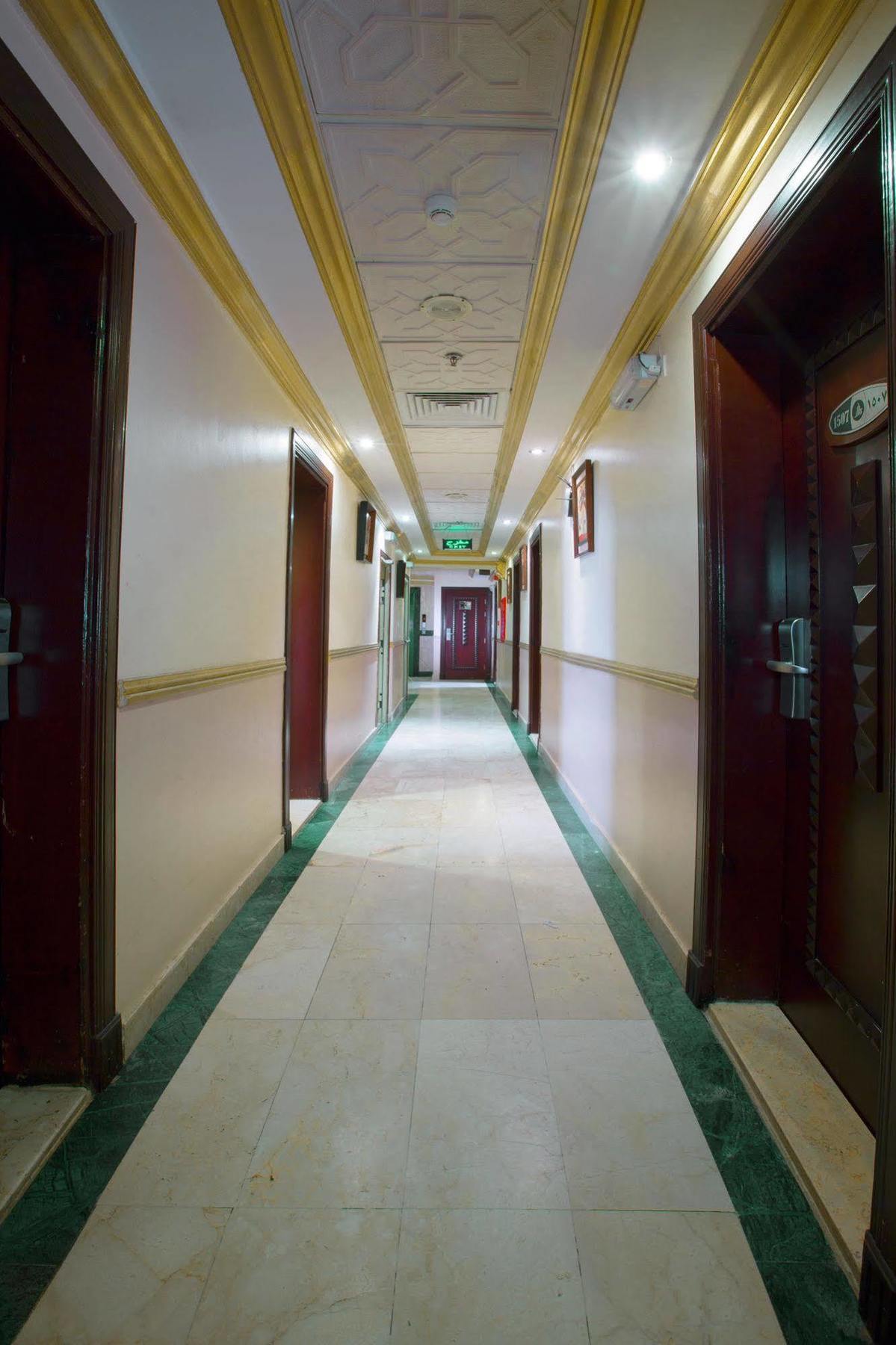 מכה Nawazi Ajyad Hotel מראה חיצוני תמונה